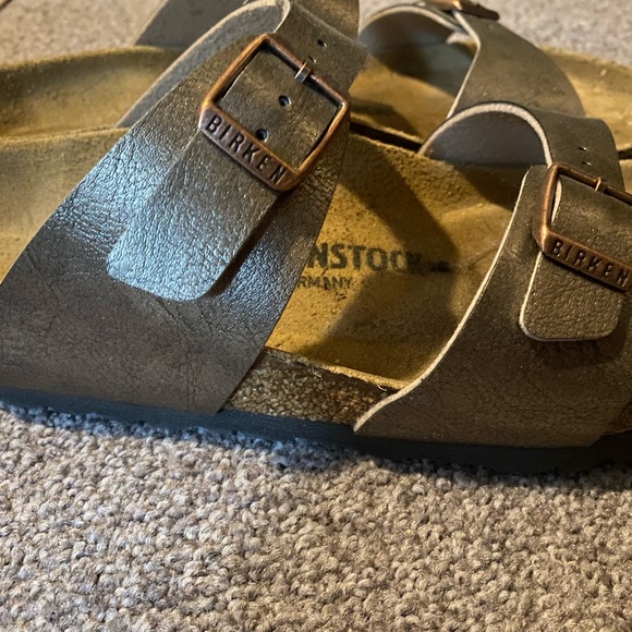Birkenstock Women's Tan Sandals - Picture 5 of 5